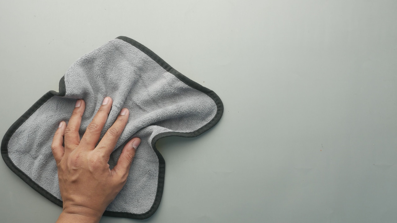 7 Microfibre Cloth Sets For Glass, Paint And Interior Surfaces