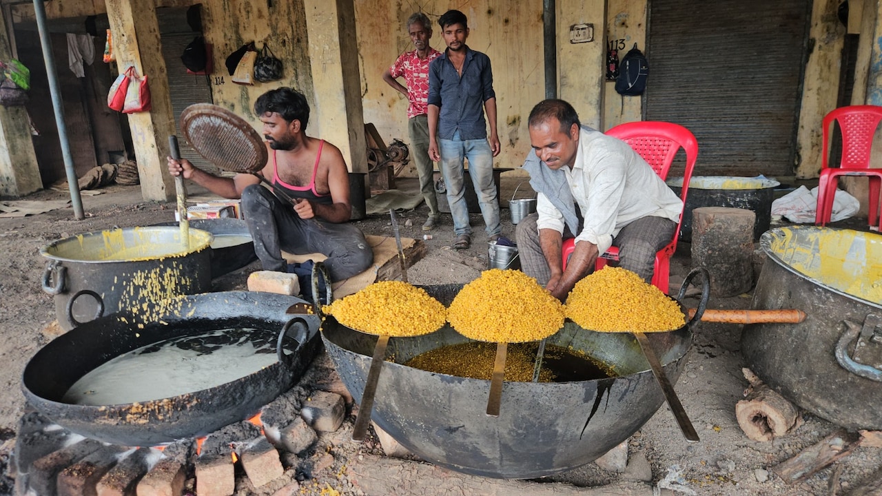 agar malwa baba baijnath shahi sawari prasad preparation 150 chefs.