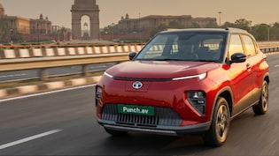 Tata की कारों पर ऑफर की बरसात, Tiago से Punch तक पर डिस्काउंट, 3.5 लाख तक का फायदा