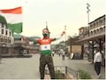 80वें स्वतंत्रता दिवस पर लाल चौक पर हुआ शंखनाद, शरीर पर तिरंगा पेंट कर पहुंचे पर्यटक ने लहराया राष्ट्रीय ध्वज