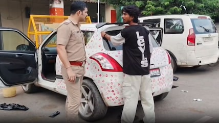He Got His Girlfriend To Cover His Car In Kisses. Then Cops Arrived