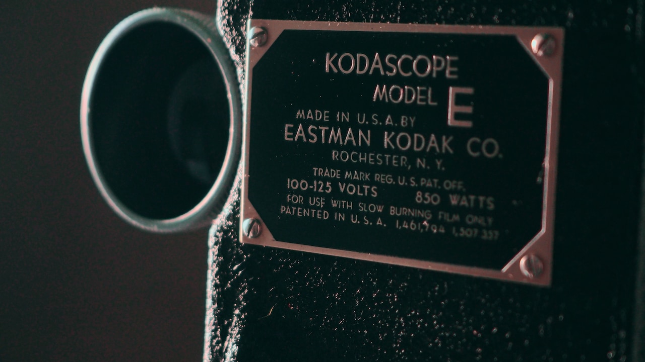 How To Improve Projector Edge Sharpness: 10 Checks For Alignment, Lens Position And Screen Flatness How To Improve Projector Edge Sharpness: 10 Checks For Alignment, Lens Position And Screen Flatness