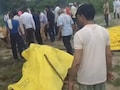 श्मशान घाट पर भी संघर्ष, &nbsp;टिनशेड नहीं; बारिश में दो घंटे त्रिपाल के नीचे रहा शव