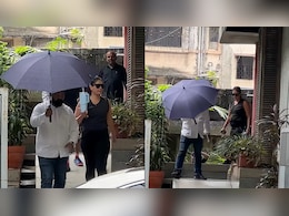 Is Kareena Kapoor Expecting Her Third Child With Saif Ali Khan? Here's The Truth