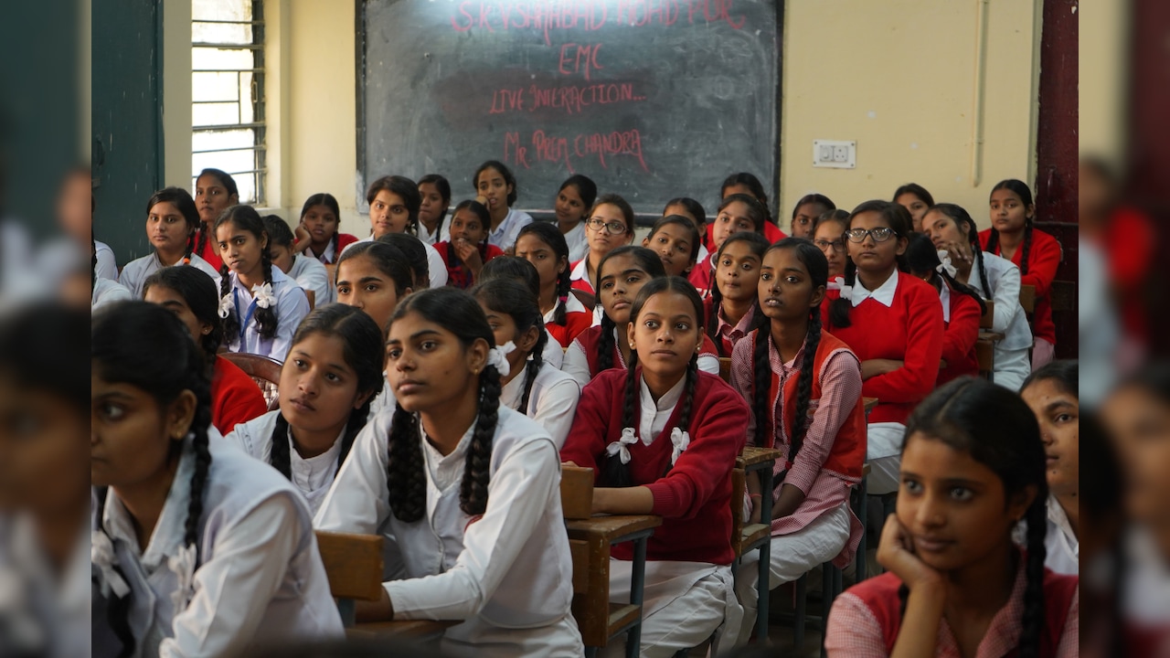 NITI Aayog Proposes Vocational Tracks From Class 9, Employability Skills From Class 6