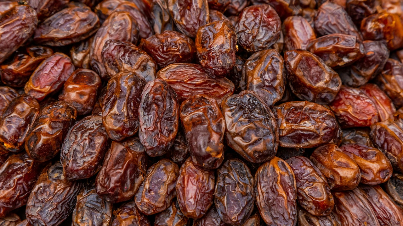 DRI Seizes Rs 3 Crore Of Pakistan-Origin Dry Dates Routed Through UAE