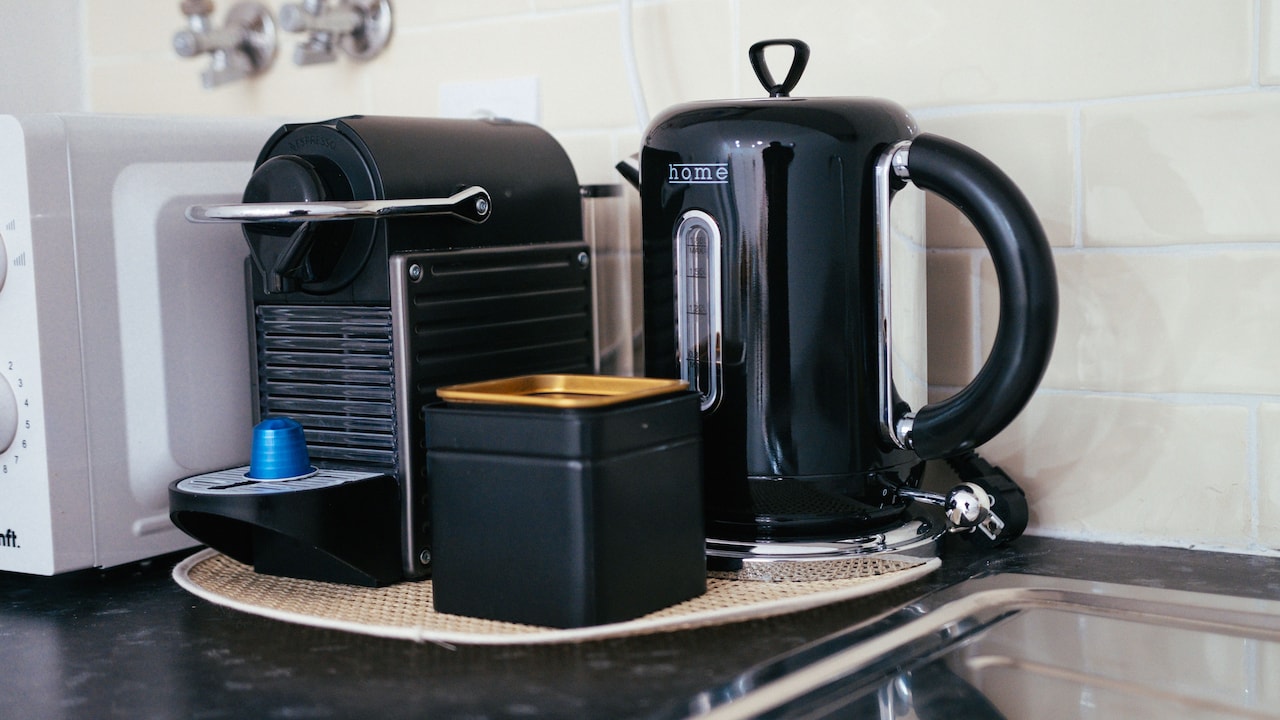 Electric Kettle Switches Off Before Boiling? 10 Causes And Fixes Electric Kettle Switches Off Before Boiling? 10 Causes And Fixes