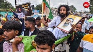 छात्र भी और Gen Z भी, लेकिन जंतर मंतर से बहुत जुदा है रांची का प्रोटेस्ट