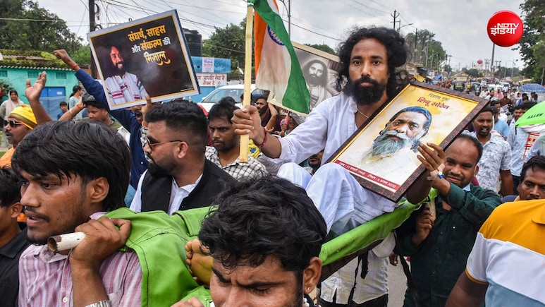 ना किसी को गाली और ना इस्तीफे की जिद; जंतर मंतर के मुकाबले कैसे अलग है झारखंड के छात्रों का आंदोलन