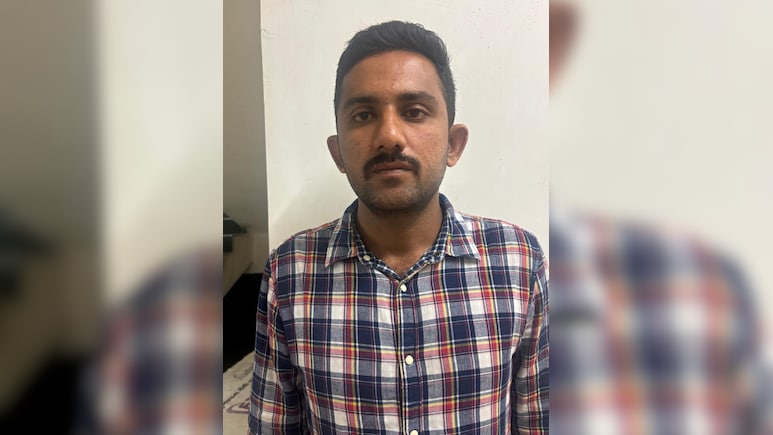 Cop In Dry State Gujarat Arrested For Rs 12,000 Bribe For Transporting Liquor