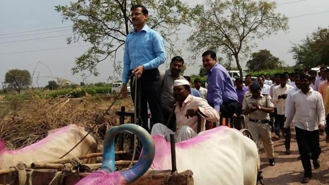 Tukaram Mundhe grew up in a small village in drought-prone Beed district, in a family of farmers.
