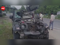 हापुड़ में गंगा एक्सप्रेसवे पर तेज रफ्तार थार का भीषण हादसा, उड़े परखच्चे; 4 दोस्तों की मौत