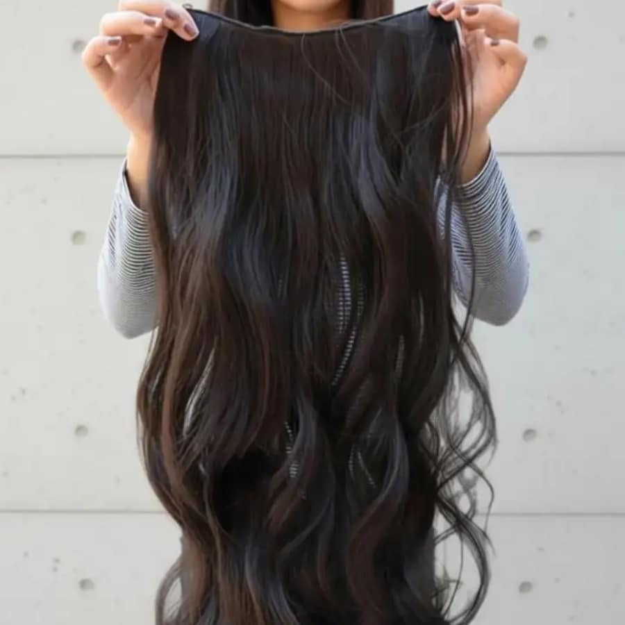 Click here to buy: Styllofy Medium Hair Wig (Women)