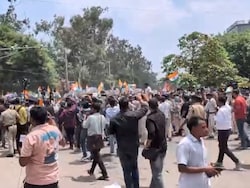 Bihar Cops, Students Clash During March Demanding Cancellation Of Key Exam