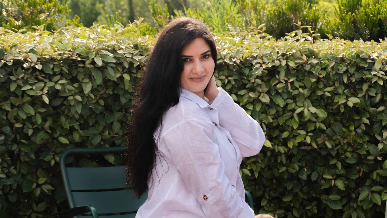 How to choose the right white kurta fabric How to choose the right white kurta fabric