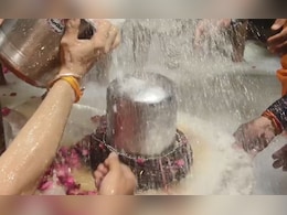 कम बारिश से चिंता, उज्जैन के हाटकेश्वर मंदिर में 31 औषधियों से सहस्त्रधारा अभिषेक, अच्छी वर्षा की प्रार्थना