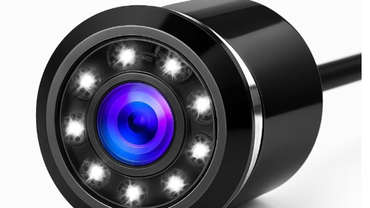 Reverse Camera Not Clear In Daylight? 10 Checks To Improve Visibility Reverse Camera Not Clear In Daylight? 10 Checks To Improve Visibility