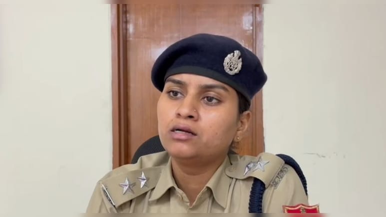 फर्जी पुलिस अधिकारी बनकर साइबर केस में फंसाने की धमकी, ऐंठ ल&zwj;िए पैसे&nbsp;