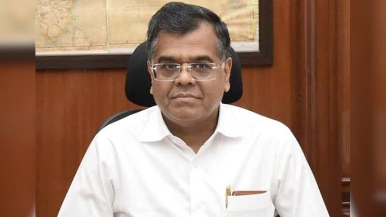 Skill Up: Govt Tells Departments To Train Officers Instead Of Hiring Consultants, Says Report