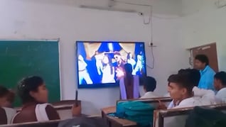 MP: स्कूल में 'धुरंधर' फिल्म दिखाने पर गिरी गाज, कलेक्टर के निर्देश के बाद DEO ने प्रिंसिपल को थमाया नोटिस