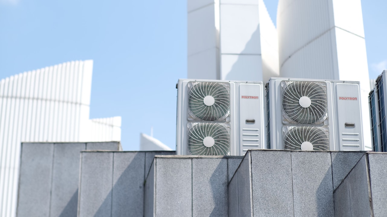 10 Reasons Your Air Conditioner Drips Water Indoors And Which Problems Need Immediate Repair 10 Reasons Your Air Conditioner Drips Water Indoors And Which Problems Need Immediate Repair