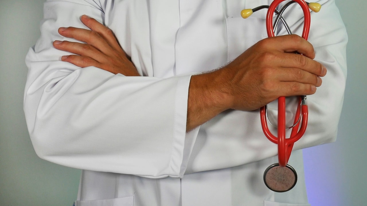 Maharashtra Doctors On Strike: What Patients Should Know About Affected Services And Allopathy Vs Homeopathy Row