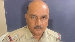 ACB ने दरोगा को र&zwj;िश्&zwj;वत लेते किया ग&zwj;िरफ्तार, 3500 रुपये के साथ रंगे हाथ पकड़ा गया