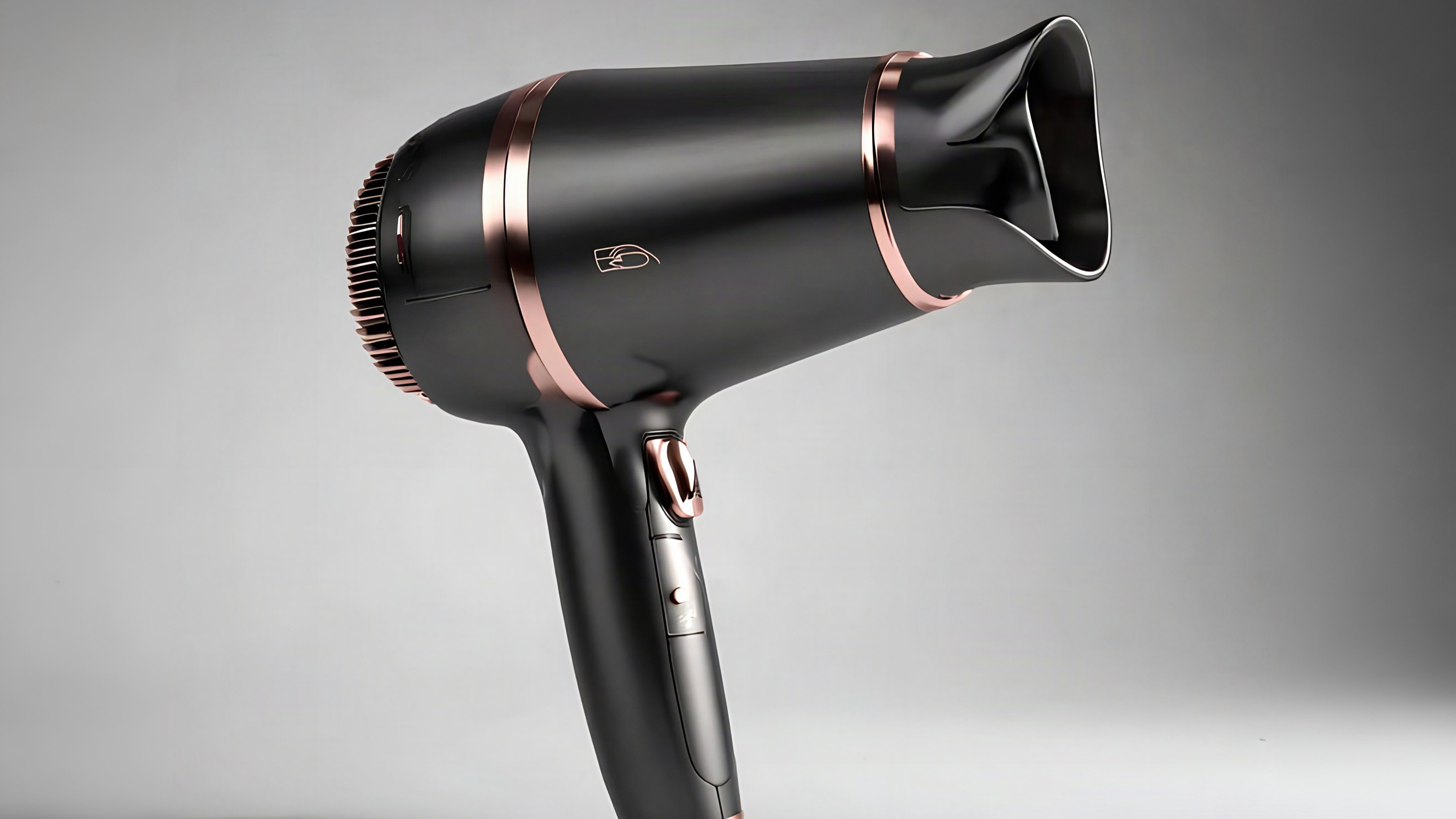 5 Best Hair Dryers To Tame Frizz In August Humidity 5 Best Hair Dryers To Tame Frizz In August Humidity