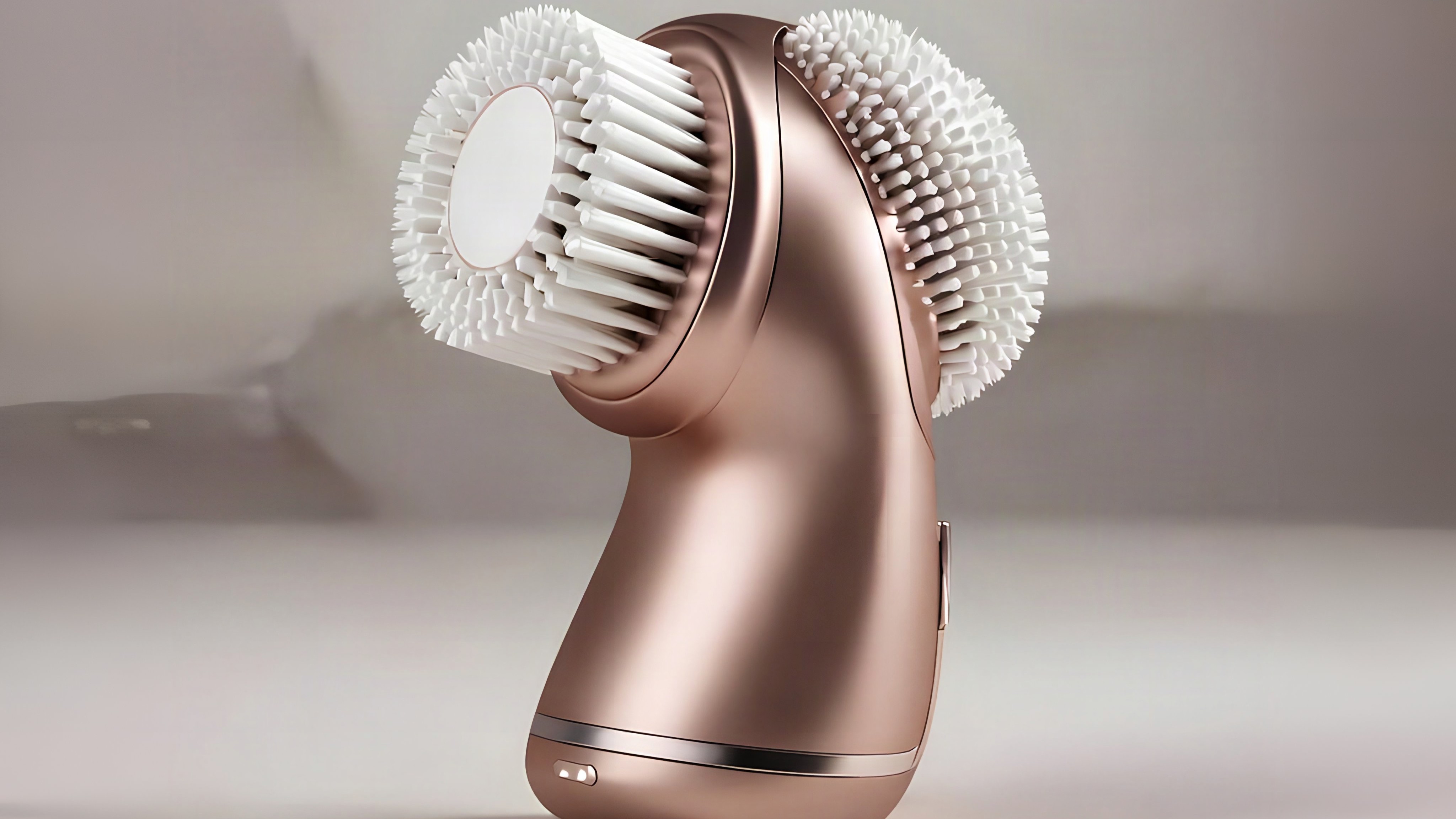 5 Best Facial Cleansing Brushes for Clearer Monsoon Skin 5 Best Facial Cleansing Brushes for Clearer Monsoon Skin