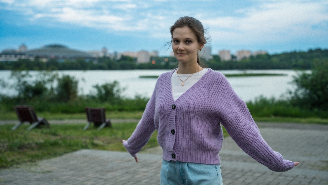 7 Cardigans For Air-Conditioned Offices And Mild Winter Days 7 Cardigans For Air-Conditioned Offices And Mild Winter Days