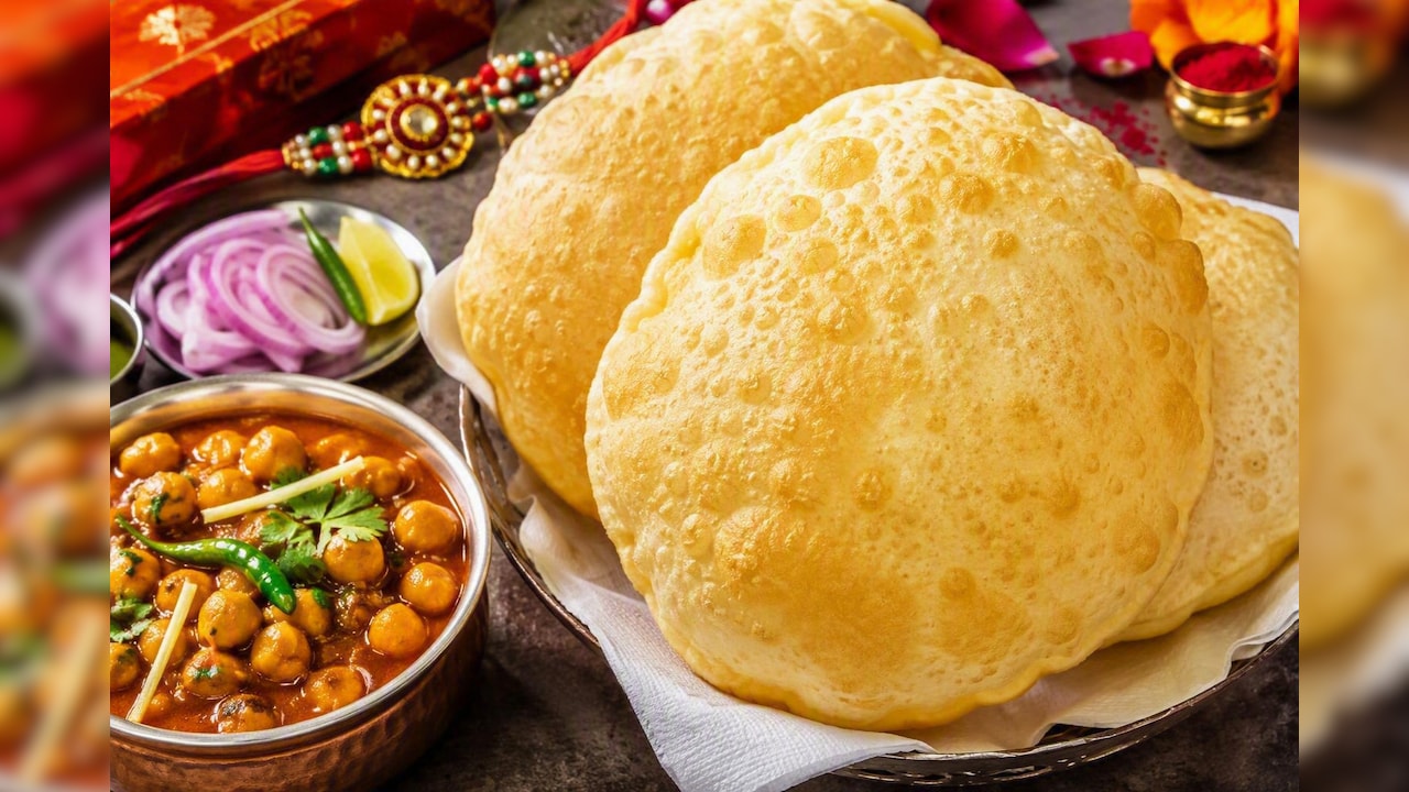 Raksha Bandhan Special: भटूरे बनाते समय बस कर लें ये 1 काम, ठंडे होने के बाद भी रहेंगे सॉफ्ट