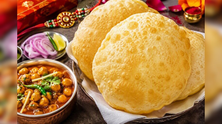 Raksha Bandhan Special: भटूरे बनाते समय बस कर लें ये 1 काम, ठंडे होने के बाद भी रहेंगे सॉफ्ट