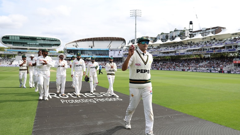 Pakistan Sacks Head Coach Sarfaraz; Drops Five From Playing XI After Poor England Test Show