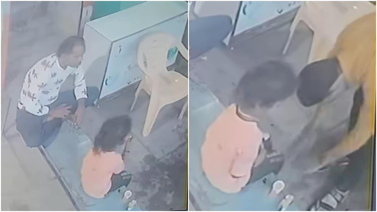 सफाईकर्मी की बेटी के पैर छूकर बोहनी करता है MP का ये चायवाला, CCTV देख लोग बोले- 'यही सनातन की खूबसूरती है'
