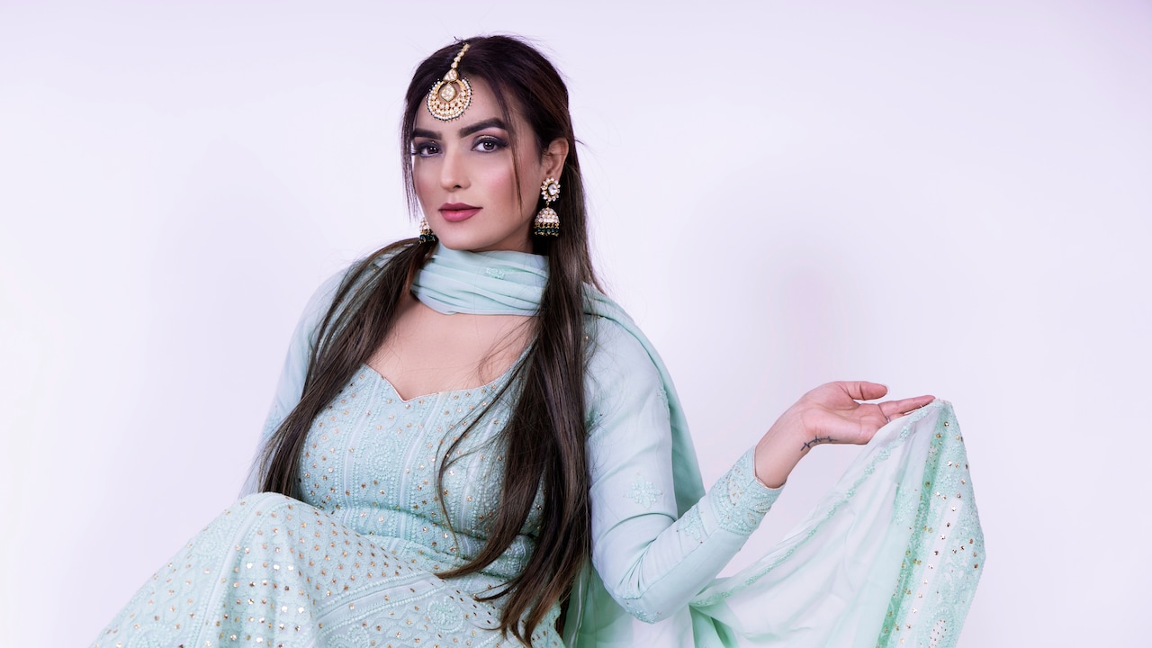 Twirl-worthy anarkali suits to get all glammed oup