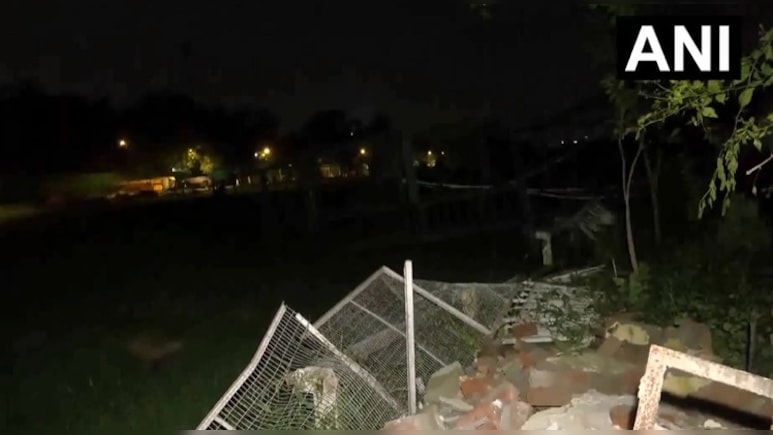 Video: Bulldozers Silence Hoofbeats At Delhi Race Club After Eviction Order