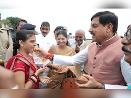रक्षाबंधन पर खाचरौद पहुंचे मुख्यमंत्री डॉ. मोहन यादव, बहनों ने बांधी राखी, CM ने कराया मुंह मीठा