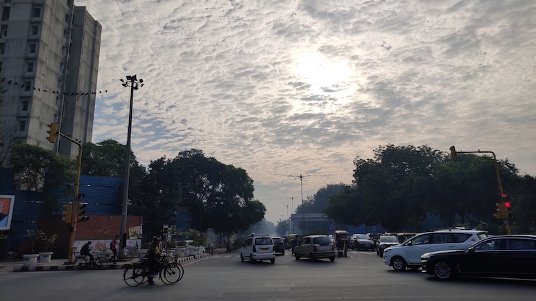 MP में कम बरस रहे बदरा, 50 जिलों में अधूरा है बारिश का कोटा; जानिए आज कहां होगी वर्षा
