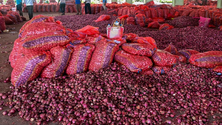 Centre To Begin Retailing Subsidised Onions In Delhi For Rs 35 Per Kg From Thursday, Amid Nationwide Cost Surge
