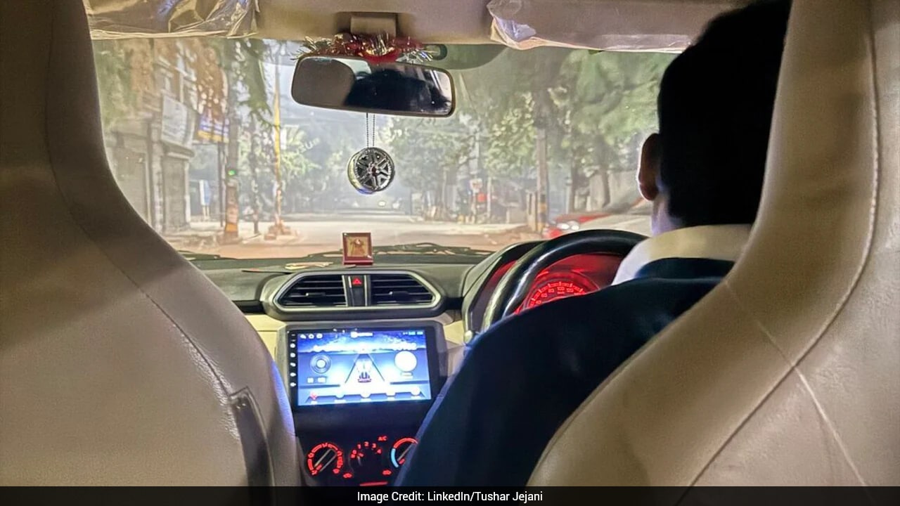 Cab Driver Uses ChatGPT to Learn English for Daughter, Inspires Online Users