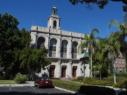 'Beverly Hills, 90210' School Faces Crisis With Shrinking Enrolment, Rising Costs