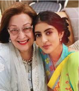 Navya Naveli Nanda Credits Grandmother Ritu Nanda For Entrepreneurial Journey