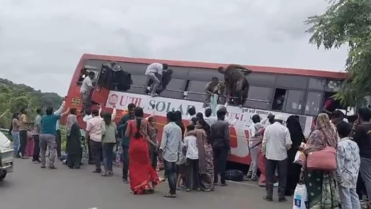 Caught On Camera: Miracle Escape For 49 Passengers As MSRTC Bus Dangles Over 150-Foot Gorge