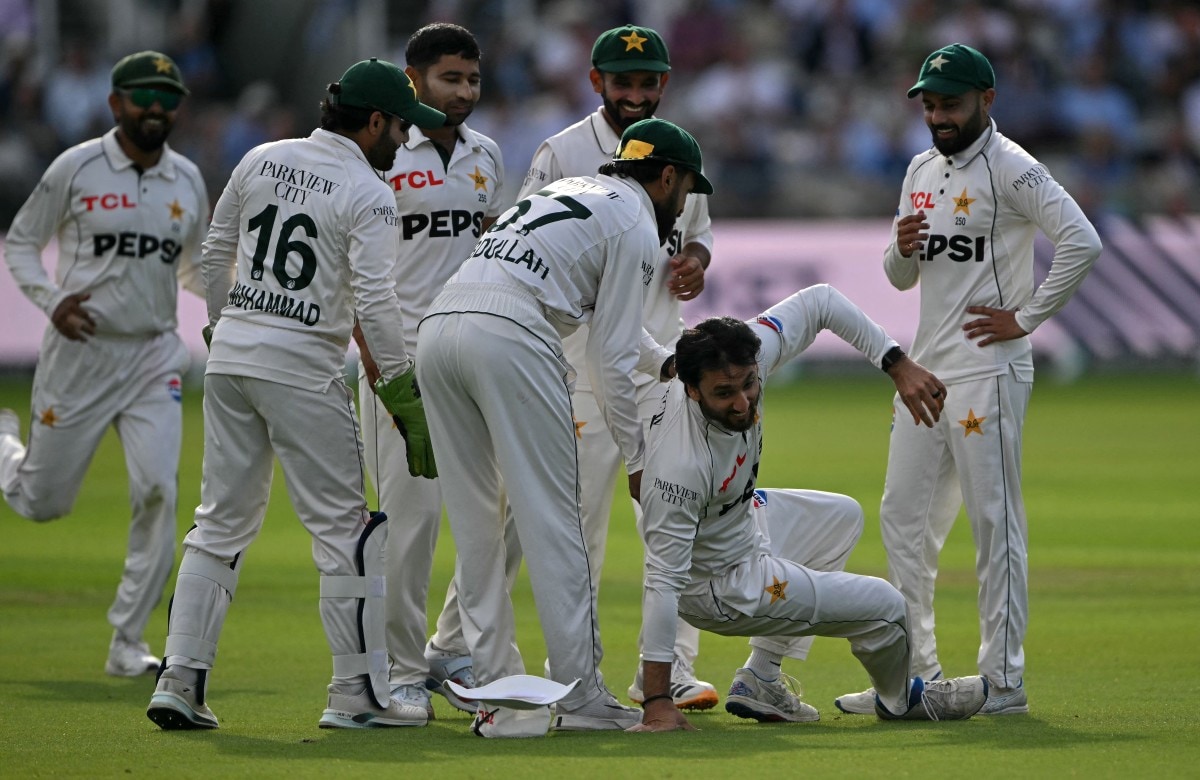 Pakistan cricket board seeks new fielding coach via LinkedIn amid online reactions