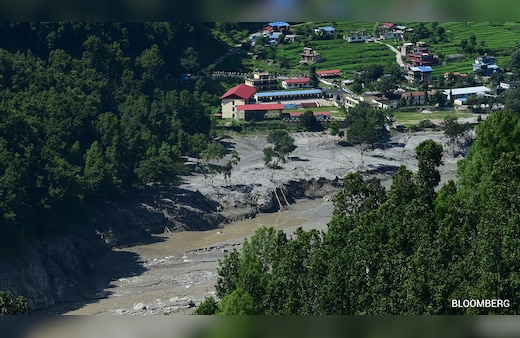 LIVE: नेपाल के कई ज‍िलों में बढ़ रहा नदियों का जलस्‍तर, बाढ़ का नया अलर्ट जारी