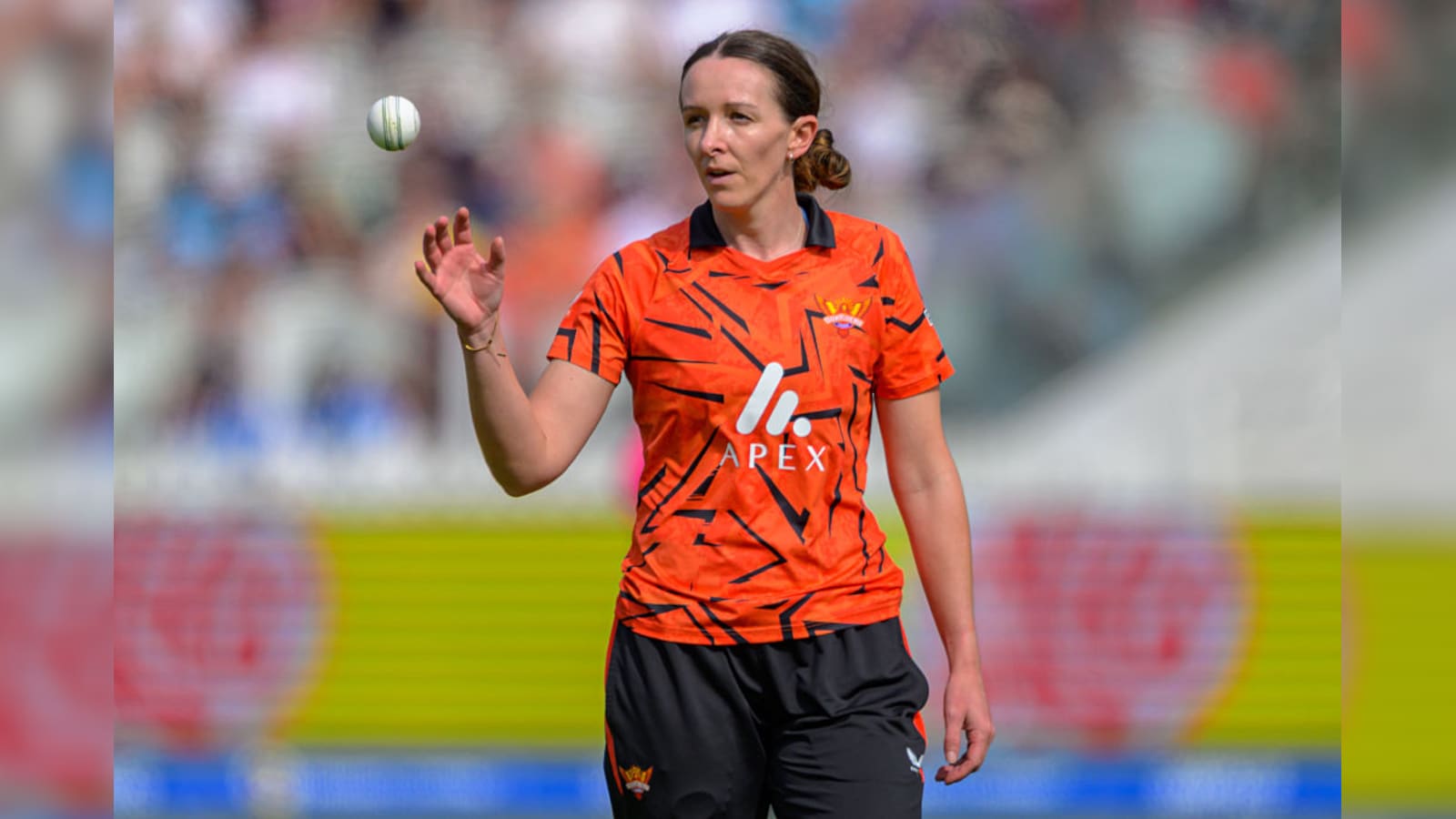 England Pacer Kate Cross Announces Retirement From Professional Cricket