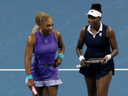 Williams Sisters Crash Out Of Cincinnati Open; Alexander Zverev Advances