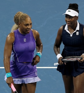 Williams Sisters Crash Out Of Cincinnati Open; Alexander Zverev Advances