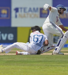 Yashasvi Jaiswal Dismissed Run-Out After Terrible Mix-Up. Sri Lanka Stars Action Goes Viral - Watch