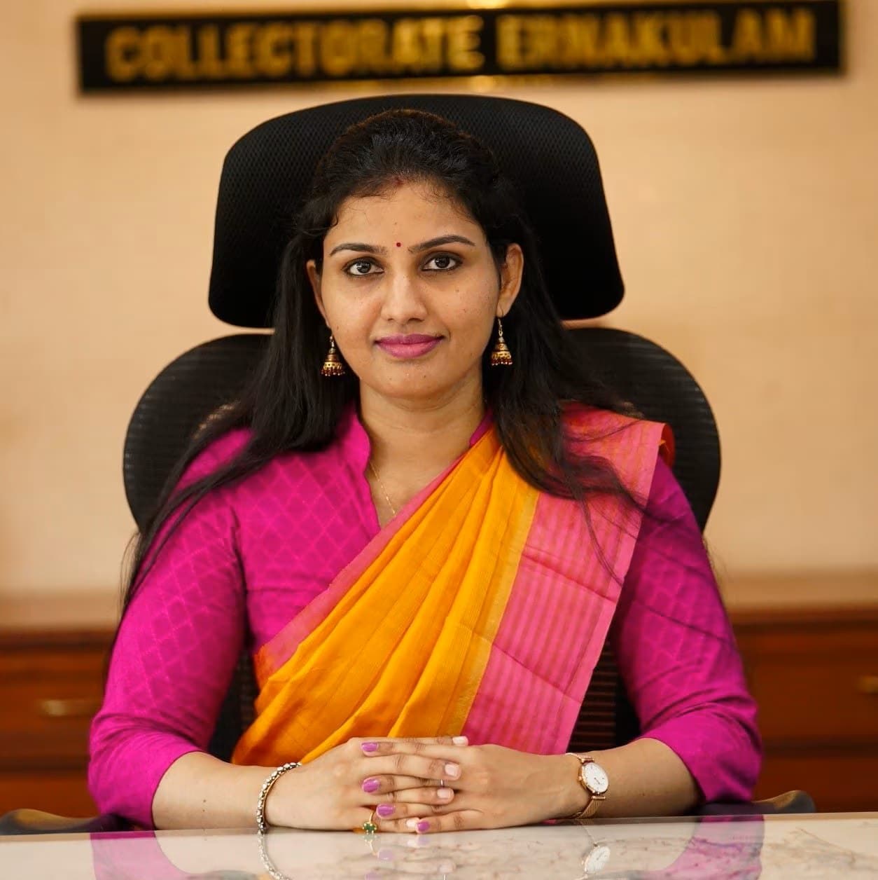 IAS Renu Raj First Attempt UPSC Topper Success Story